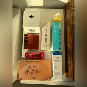 NWT Skincare Eyeshadow Bundle! Alo, Tula, Odacité, Farmacy, Dermelect